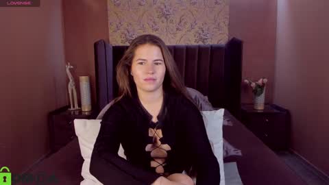Mia online show from 12/15/24, 05:34
