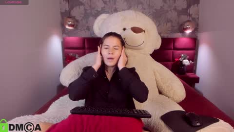 Mia online show from 01/07/25, 08:45