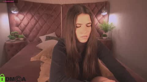 Mia online show from 01/26/25, 09:29