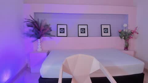 mialux5 online show from 09/08/25, 03:33