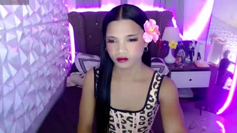 Snapshot of miamalkovax chatting on 05/18/26, 12:55 miamalkovax online show from 05/18/26, 12:55