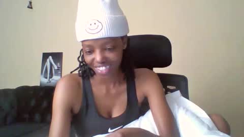 Muffin online show from 05/06/26, 11:26