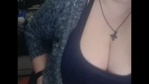 maya online show from 02/05/25, 07:29