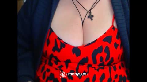 Snapshot of miamimistress chatting on 02/02/26, 06:56 maya online show from 02/02/26, 06:56