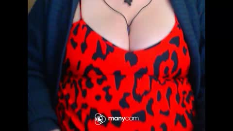 Snapshot of miamimistress chatting on 02/05/26, 07:51 maya online show from 02/05/26, 07:51