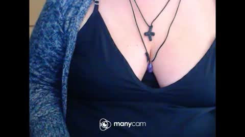 Snapshot of miamimistress chatting on 03/14/26, 10:21 maya online show from 03/14/26, 10:21