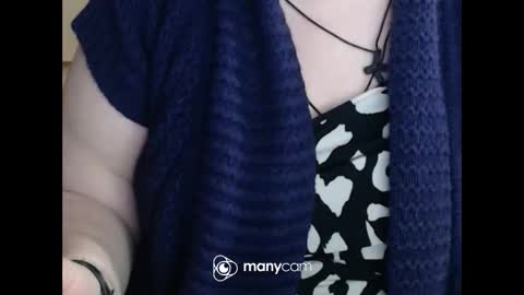 Snapshot of miamimistress chatting on 04/12/26, 09:47 maya online show from 04/12/26, 09:47
