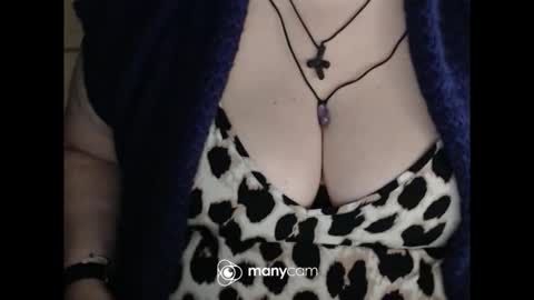 Snapshot of miamimistress chatting on 04/20/26, 06:16 maya online show from 04/20/26, 06:16