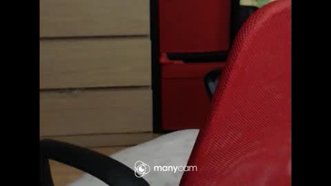 Snapshot of miamimistress chatting on 05/07/26, 07:14 maya online show from 05/07/26, 07:14