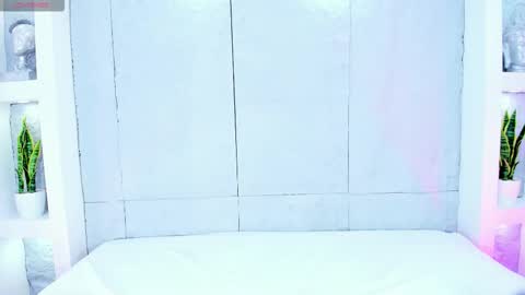 Snapshot of miamistrex chatting on 10/15/25, 04:34 Mia Mistrex online show from 10/15/25, 04:34