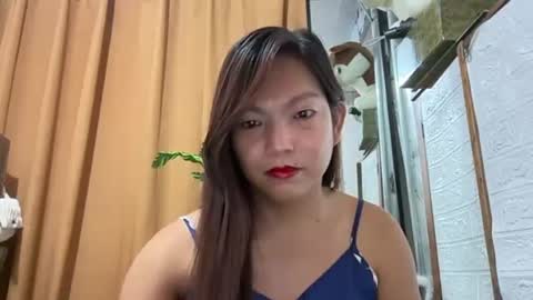 miamoore_hugecock online show from 06/28/26, 04:46