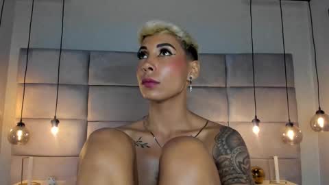 Mia Morgann online show from 01/13/25, 05:55