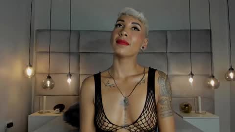 Mia Morgann online show from 02/03/25, 06:07