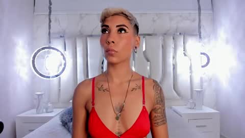 Mia Morgann online show from 03/05/25, 01:06