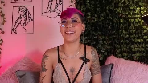 Mia Morgann online show from 10/25/25, 12:56