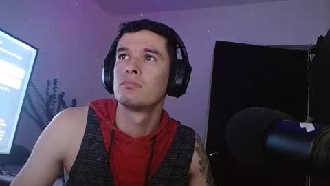 Snapshot of miaou_miaou chatting on 01/03/25, 03:33 miaou_miaou online show from 01/03/25, 03:33