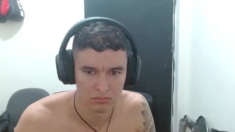 Snapshot of miaou_miaou chatting on 11/16/25, 11:32 miaou_miaou online show from 11/16/25, 11:32