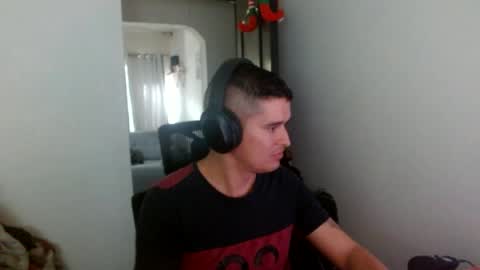 miaou_miaou online show from 06/26/26, 09:41