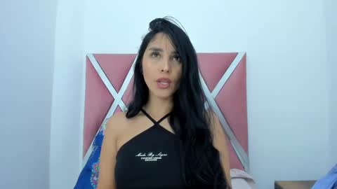 Snapshot of miaquevedo chatting on 09/26/25, 11:47 Mia Quevedo online show from 09/26/25, 11:47