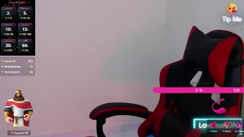 miarobinn_ online show from 10/28/25, 12:09