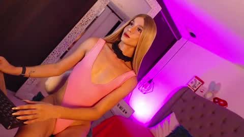 Mia Romanove online show from 06/13/26, 03:37