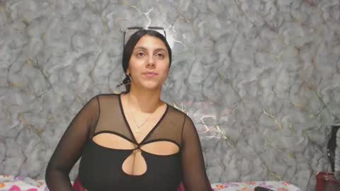 Snapshot of miarouse1531 chatting on 04/11/26, 02:05 miarouse1531 online show from 04/11/26, 02:05