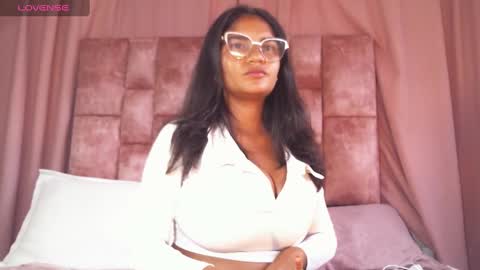 Snapshot of miasandoval_22 chatting on 01/01/25, 09:31 miasaandovaal 22 online show from 01/01/25, 09:31