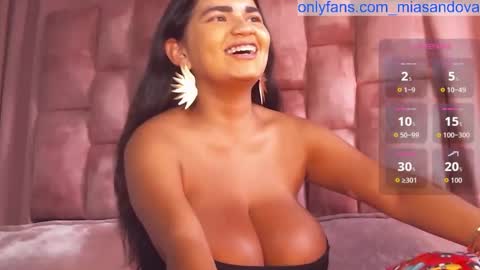 Snapshot of miasandoval_22 chatting on 09/16/25, 08:21 miasaandovaal 22 online show from 09/16/25, 08:21