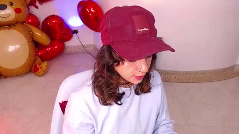 Snapshot of miascarlet_16 chatting on 10/07/25, 03:09 miascarlet_16 online show from 10/07/25, 03:09