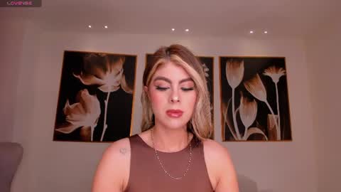 Mia Silva online show from 06/16/26, 11:46