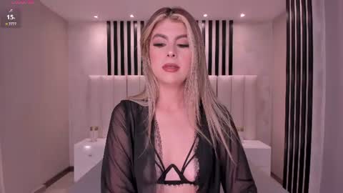 Mia Silva online show from 06/28/26, 11:05
