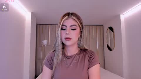 Mia Silva online show from 06/30/26, 11:00