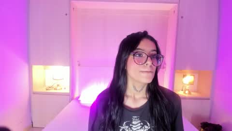 Snapshot of miaturnerr_ chatting on 01/19/26, 12:31 miaturnerr_ online show from 01/19/26, 12:31