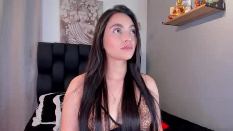 miavelvet1 online show from 10/03/25, 02:41