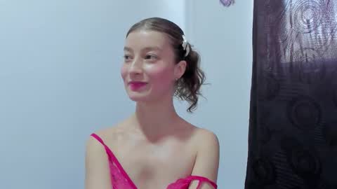  Chloe  online show from 09/17/25, 04:52