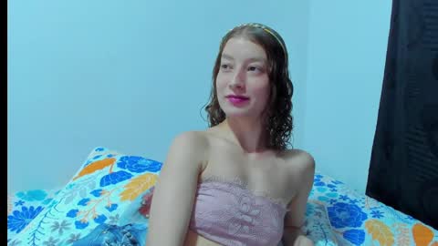  Chloe  online show from 04/08/26, 12:43