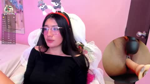 mia online show from 12/31/24, 05:33