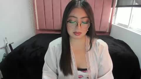 M I A W I L S online show from 07/09/26, 07:07