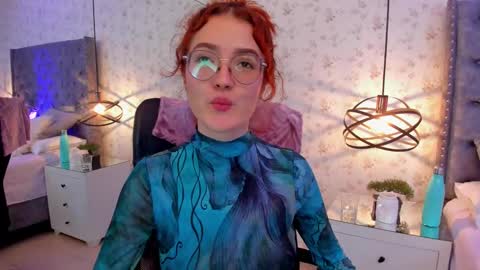 Snapshot of miawinx chatting on 02/14/25, 04:37 Mia winx online show from 02/14/25, 04:37