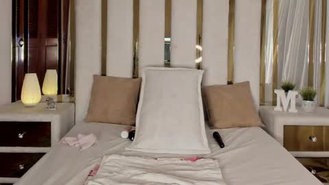 micaelahott_ online show from 01/15/25, 07:15