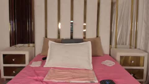 micaelahott_ online show from 01/18/25, 04:59