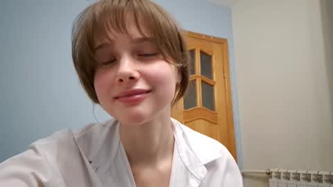 Luna online show from 10/01/25, 04:24