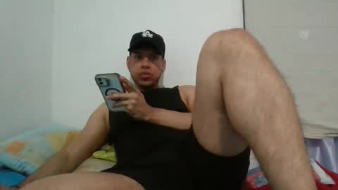 Michael Jones Modelo Independiente online show from 10/29/25, 03:09