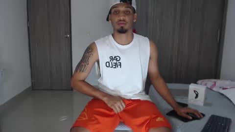 Snapshot of michael_jordanx chatting on 12/19/24, 09:28 Angel online show from 12/19/24, 09:28