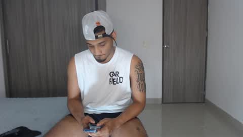 Snapshot of michael_jordanx chatting on 01/06/25, 01:42 Angel online show from 01/06/25, 01:42