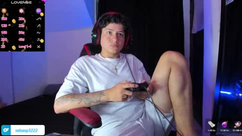 michael independent model  online show from 12/28/24, 12:04