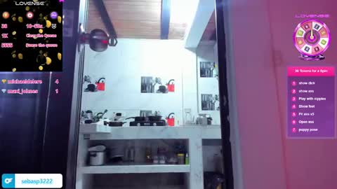 michael independent model  online show from 01/22/25, 02:37