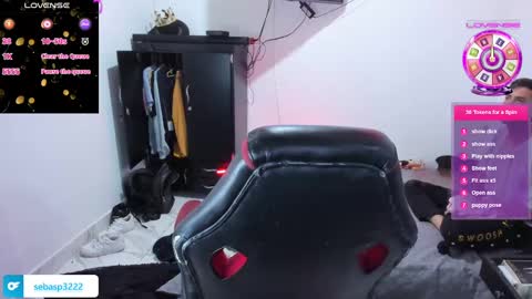 michael independent model  online show from 02/15/25, 02:04