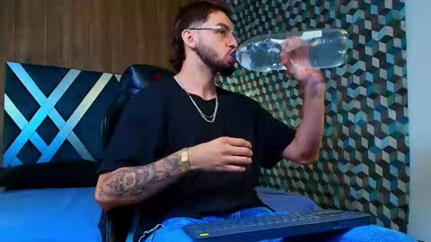 Michael Stevens online show from 10/15/25, 07:03