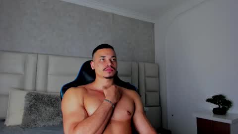 Michael online show from 09/23/25, 06:38